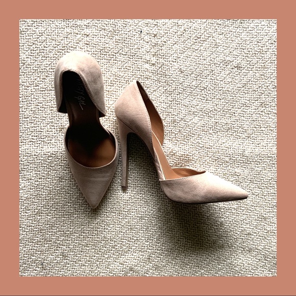 NEVER WORN Nasty Gal Heels - Picture 2 of 3